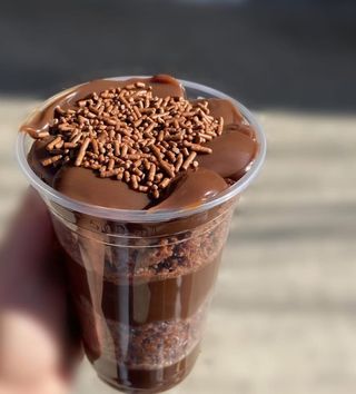 Bolo de pote Brigadeiro cremoso