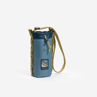 Funda isotérmica cantimplora senderismo de hasta 0,6 L con bandolera y bolsillo
