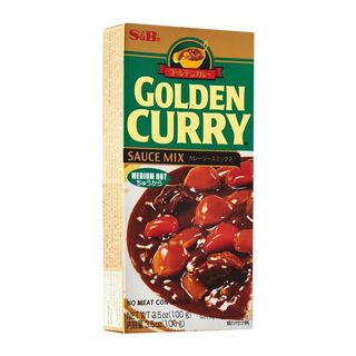 S&B Golden Curry Medium Hot (curry średnio ostre) 92g
