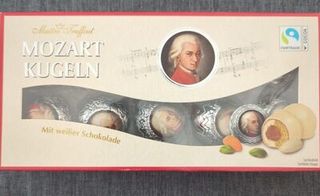 Chocolates Maitre Truffout Mozart Kugeln Mazapán en Chocolate Blanco 200g