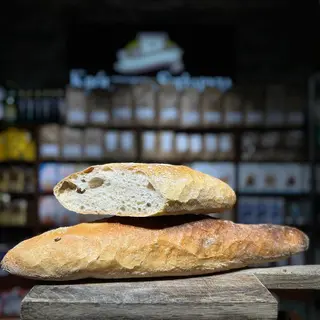 MIŃSKA38 BAGIETKA PSZENNA Z ZIARNAMI