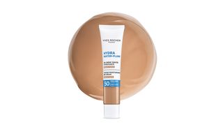Cremă BB hidratantă SPF 50 Nuanță medie închisă, 40 ml