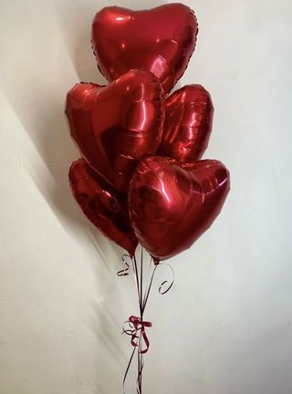 Bouquet de ballons cœur rouges