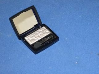 DIOR FARD A PAUPIERES IMPACT COULEUR EFFET LISSANT NUMERO 566