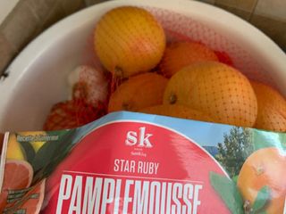 Grejpfrut "star Ruby"  1szt. (~0,4kg)