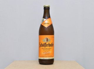 Бира Schofferhofer Hefeweizen 5,0% бутилка (500ml)