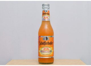 Бира Schofferhofer Hefeweizen Mix Grapefruit 2,5% Бутилка (330ml)