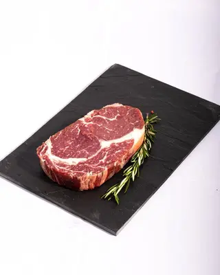 Ribeye Simental 300 G (sezonowany 4 Tyg.)