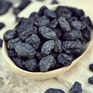 შავი ქიშმიში 100 g