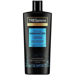 Champú Hidratación Intensa Para Cabello Seco O Dañado Tresemmé 685 Ml.