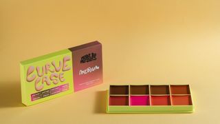 Made by Mitchel curve case -cream blusher&bronzer palette