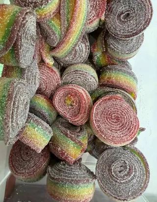 Rainbow roll, komad