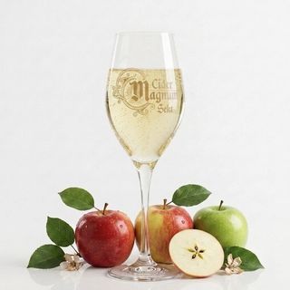 Сидр ТМ "Magnum Sekt" ігристий сухий міцний 8.0 %, л