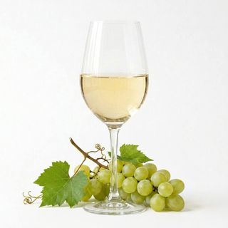 Вино  Білий Мускат" 9,5-14%,