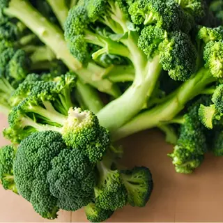 Fresh Organic Green Brocolli