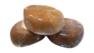შებოლილი სულგუნი