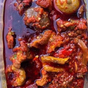Ofada Rice Sauce With Assorted Proteins, 3L