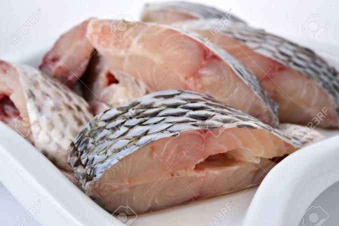 Washed & Cut Croaker Fish, 1Kg