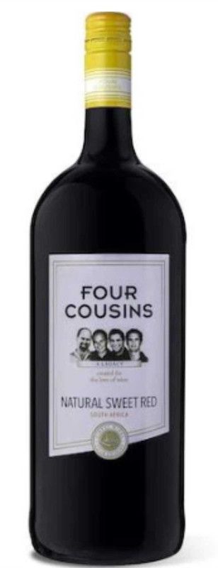 Four Cousins ​​Natural Sweet Red Wine 150 cl