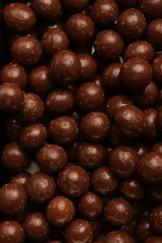 Noisette enrobée de chocolat au lait 100g