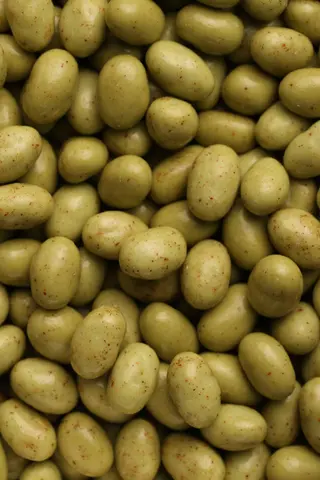 Pistache enrobée de chocolat blanc et cannelle 100g