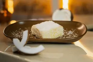 Bolo de Coco Gelado