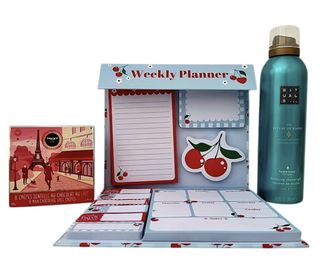 Relax & Treat Gift Box