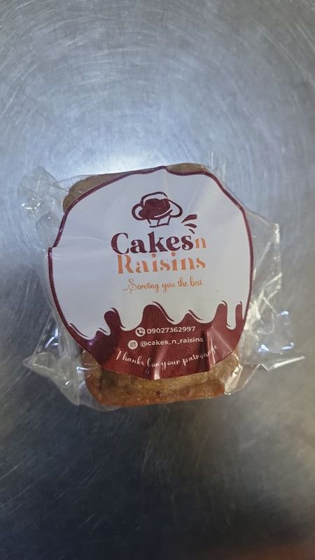 Cakes N Raisins Plain Cake, 80G