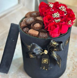 Box Chocolat & Fleurs Rouges 20 pièces