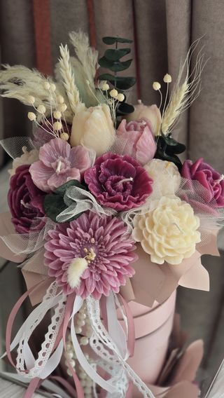 Buchet  floral roz