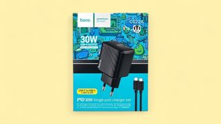 HOCO  30W  CS22A  adapter + cable ადაპტერი