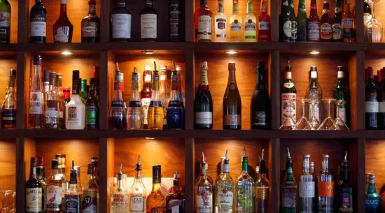 Smokey’s Restaurant & Lounge