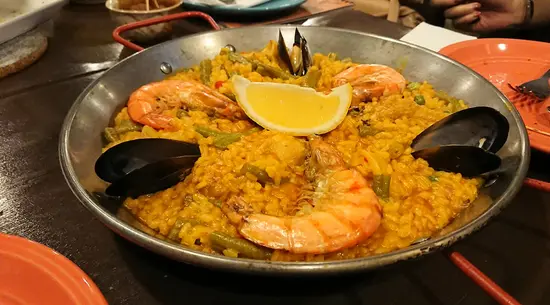 Restaurante Entretenedores