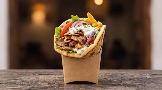 Gyros Centar Komuna