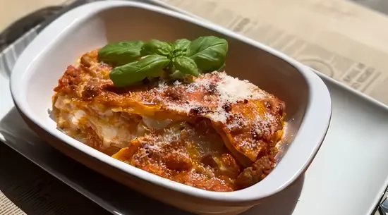 RUSTICO pasta y pizza