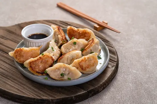 Mr. Chan - Super Chinese Food