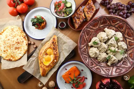 u GOGI piekarnia gruzińska kuchnia kaukaska