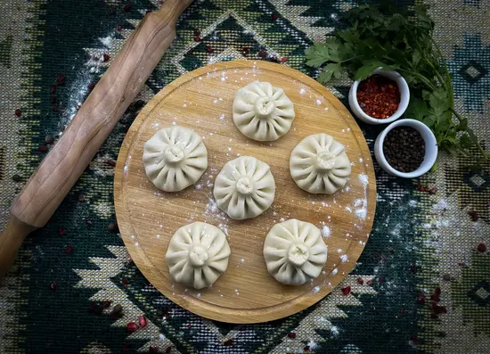 Aptsiaurebis Khinkali