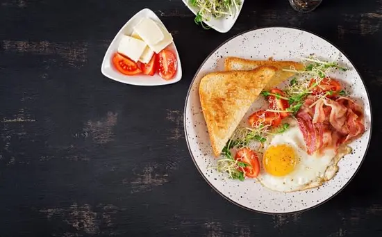 Caesars Plaza Breakfast