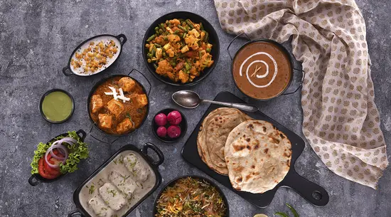 Food Hub (Restaurante Indio)