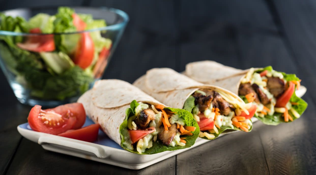 Salads Y Wraps By Pampatar