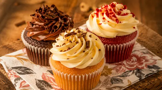 Creamhillscakes and confections