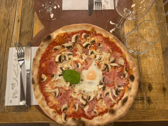 Vecchio Mulino - Pizzeria con Cucina