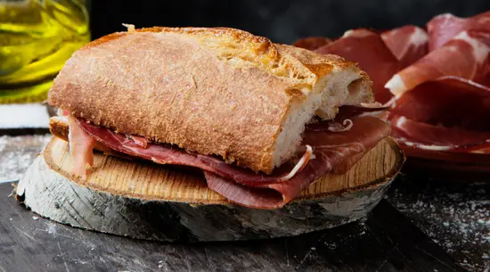 Roma Coffee and Juice Bar