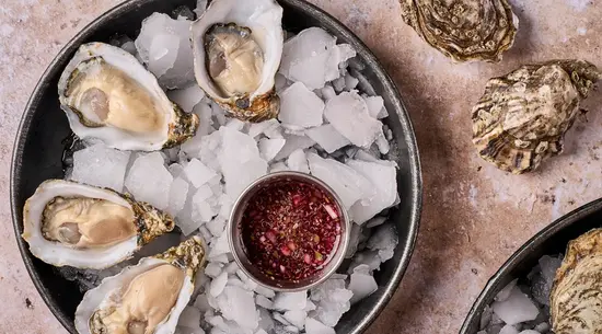 Barbillón Oyster Bar