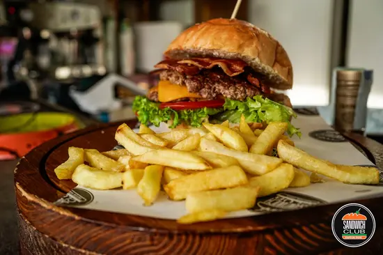 Sandwich Club Barton Park