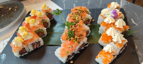 Wakami Sushi