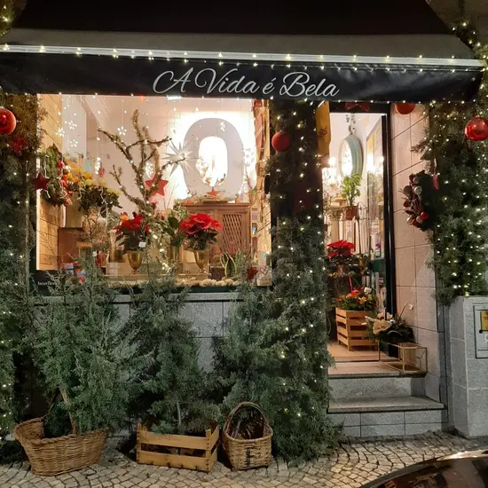 A Vida é Bela - Decoração Floral