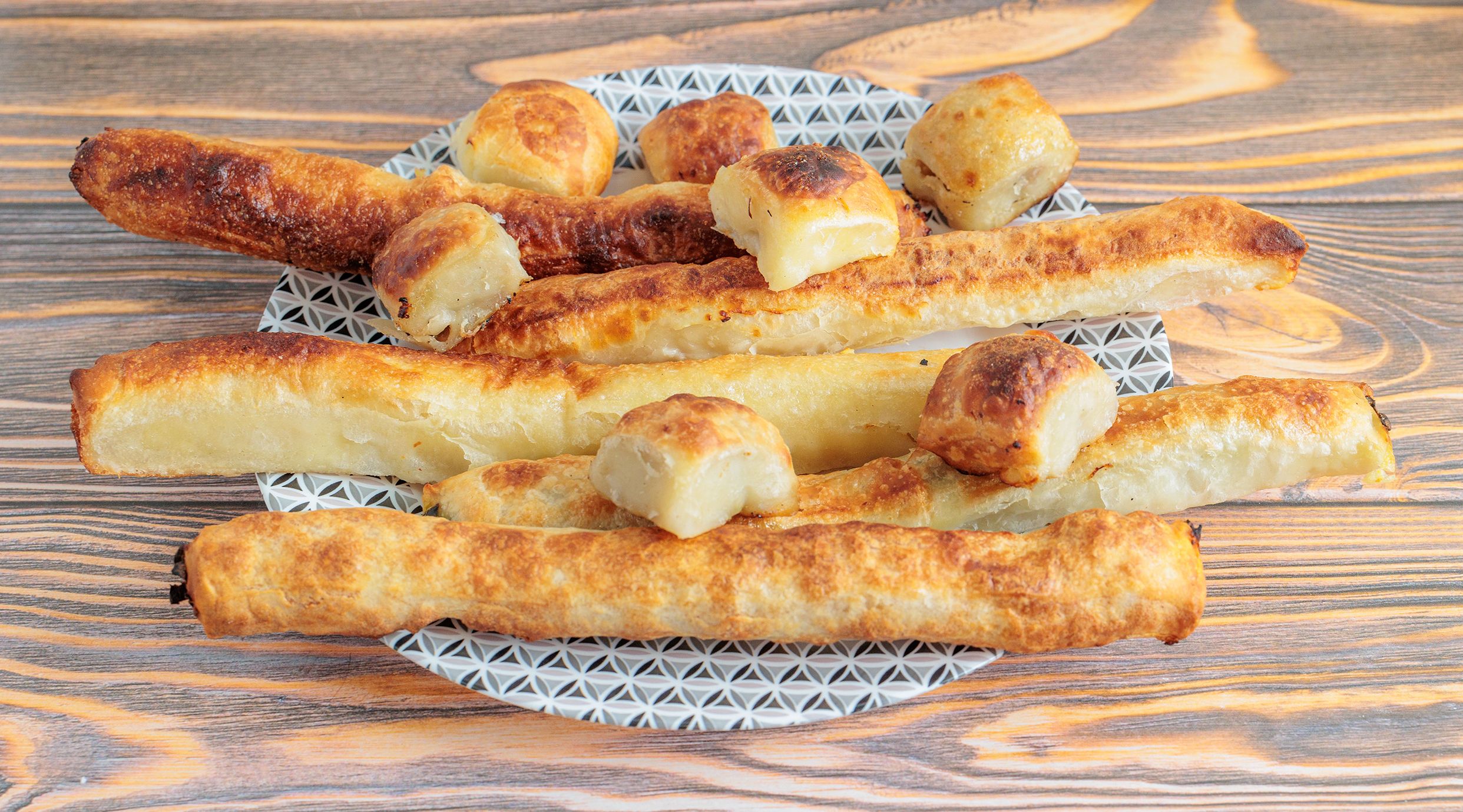 Novopazarske pite i mantije