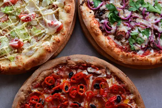 Pekarnya-Kavyarnya TSEKH / Пекарня-кавярня ЦЕХ